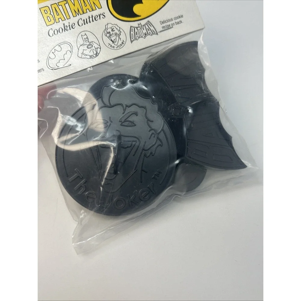NEW Vintage Wilton Batman Cookie Cutter Set Of 4 1989 Joker